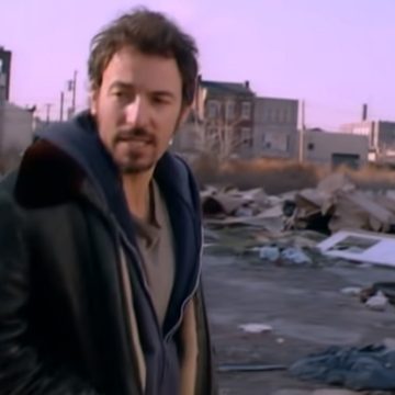 Streets of Philadelphia / Bruce Springsteen