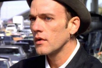 Everybody Hurts / R.E.M.